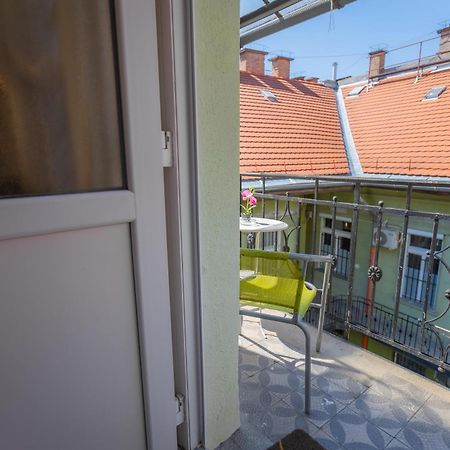 Iranyi Studio Budapest Exteriör bild