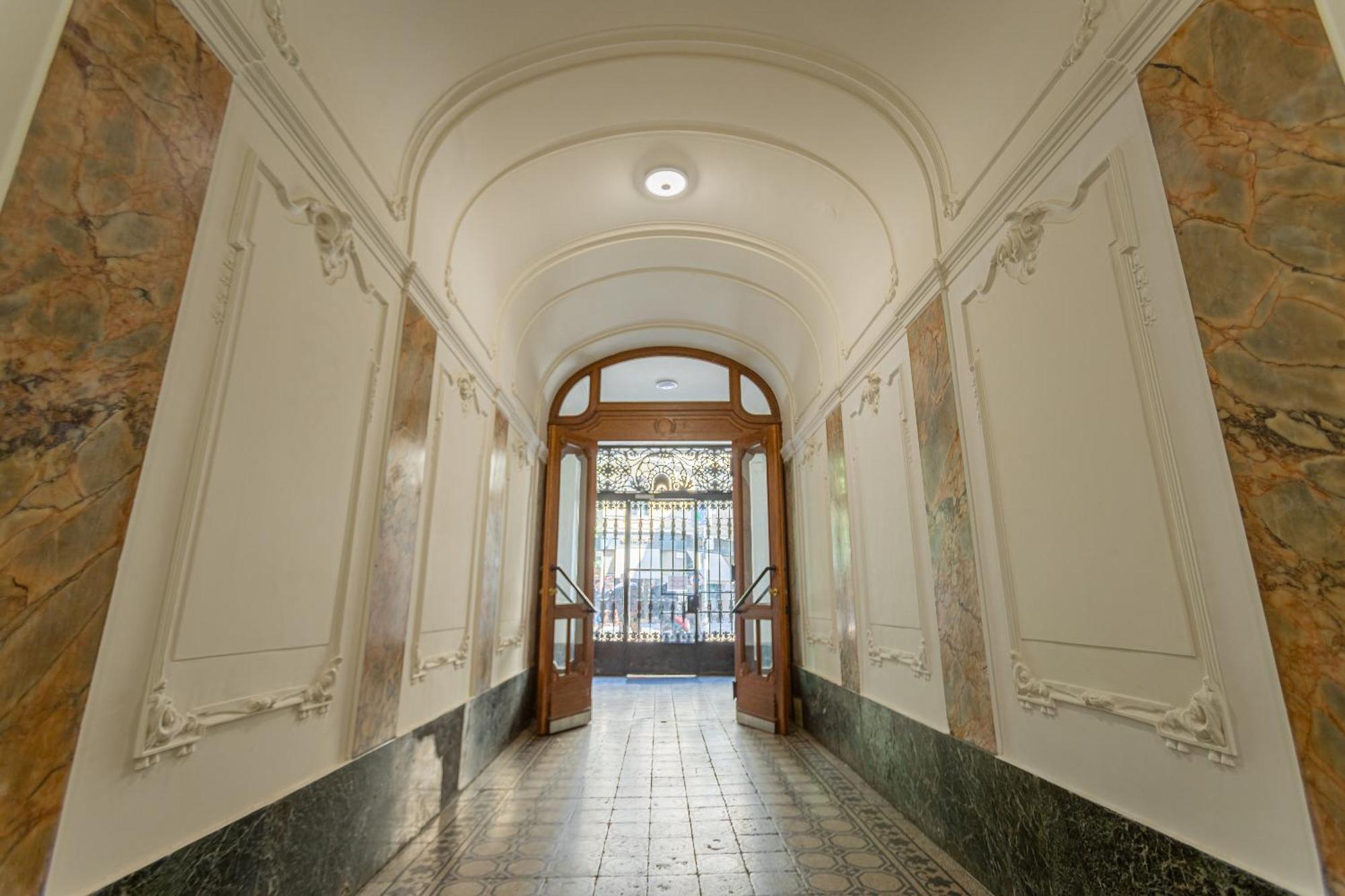 Iranyi Studio Budapest Exteriör bild